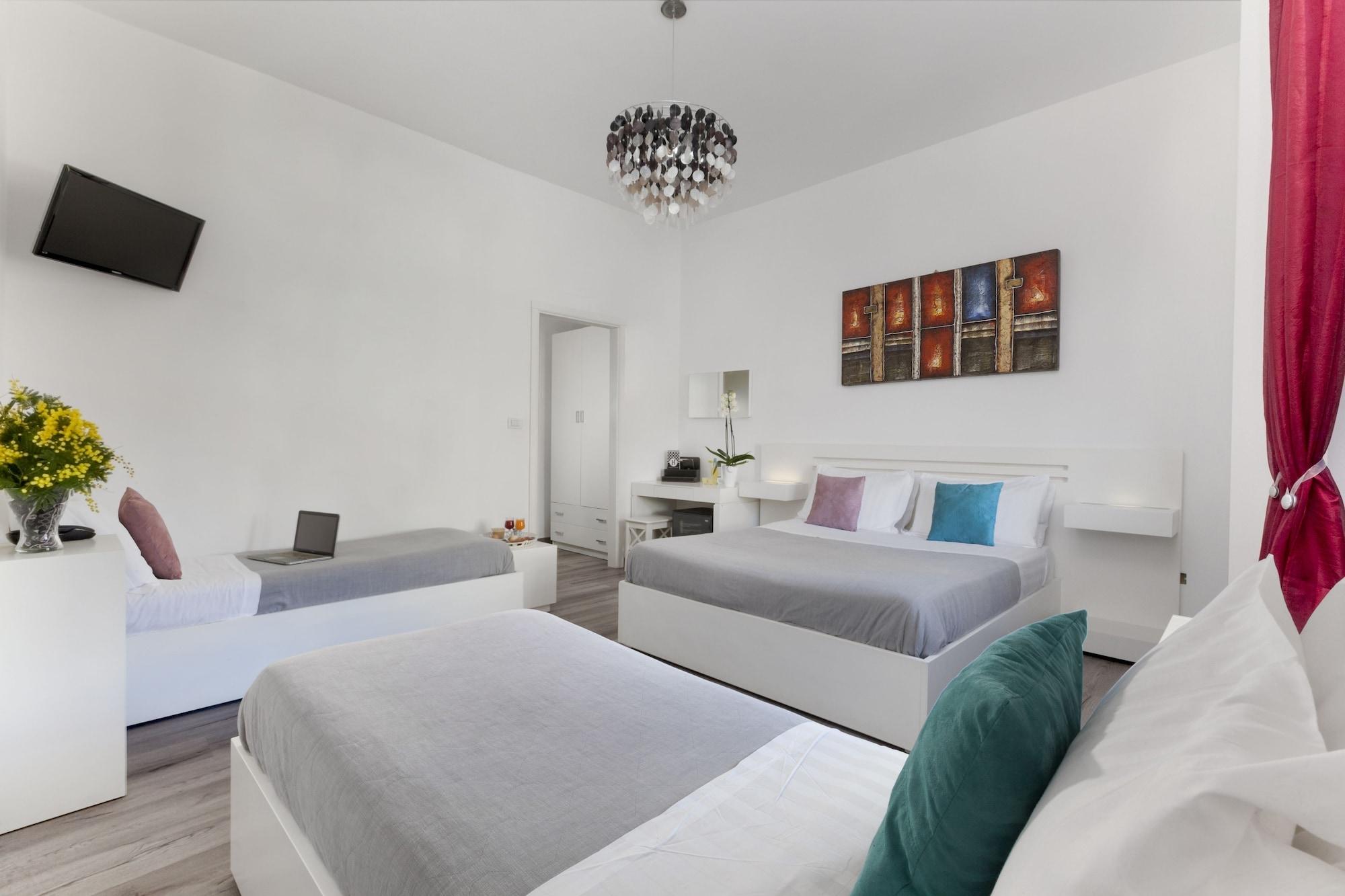 Herculaneum Hotel 3*